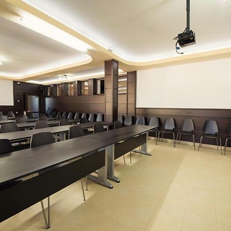 Family Hotel Hebar Batak Exterior photo