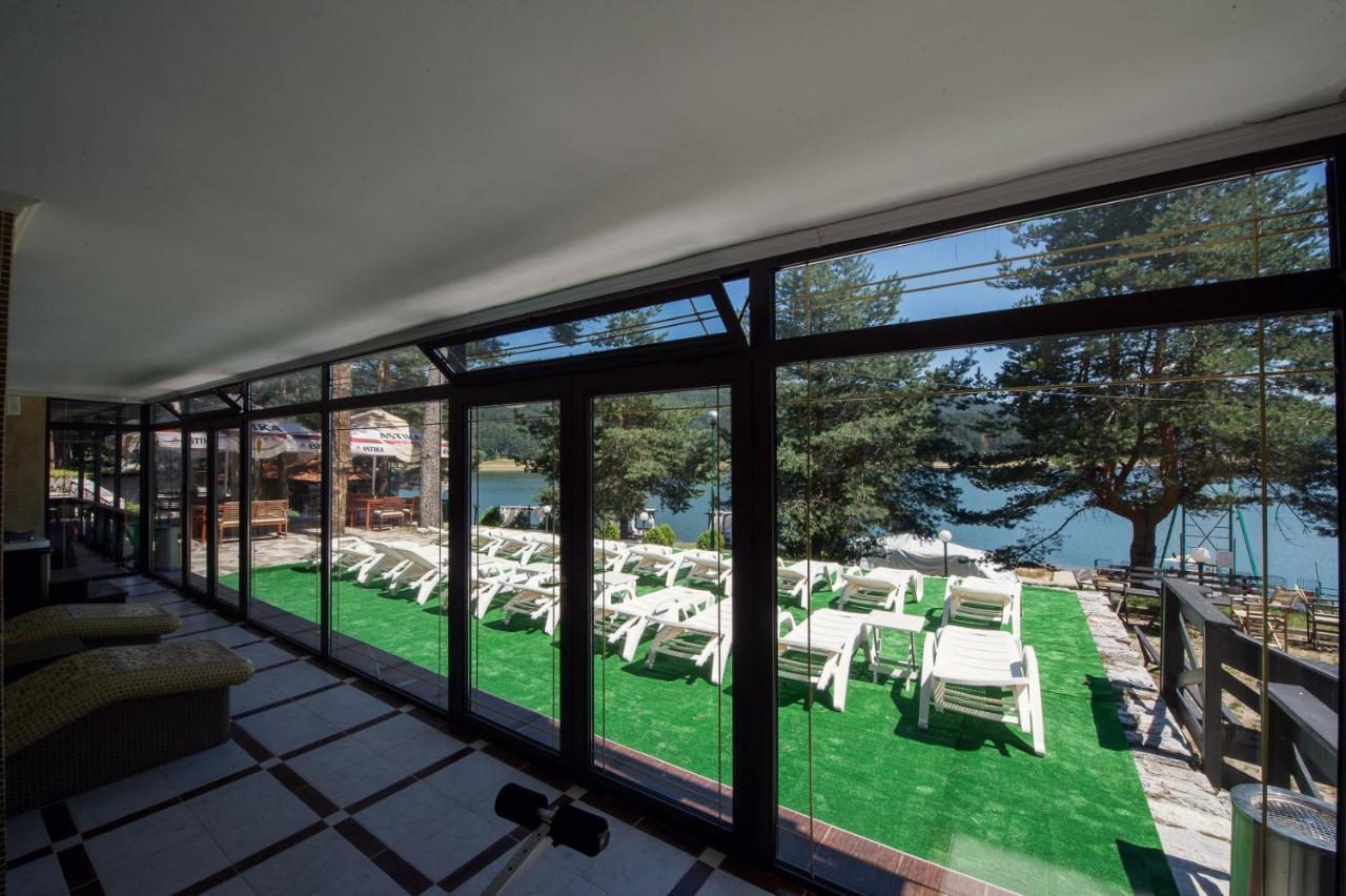Family Hotel Hebar Batak Exterior photo